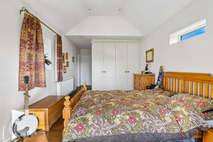 Photo 15- click for photo gallery